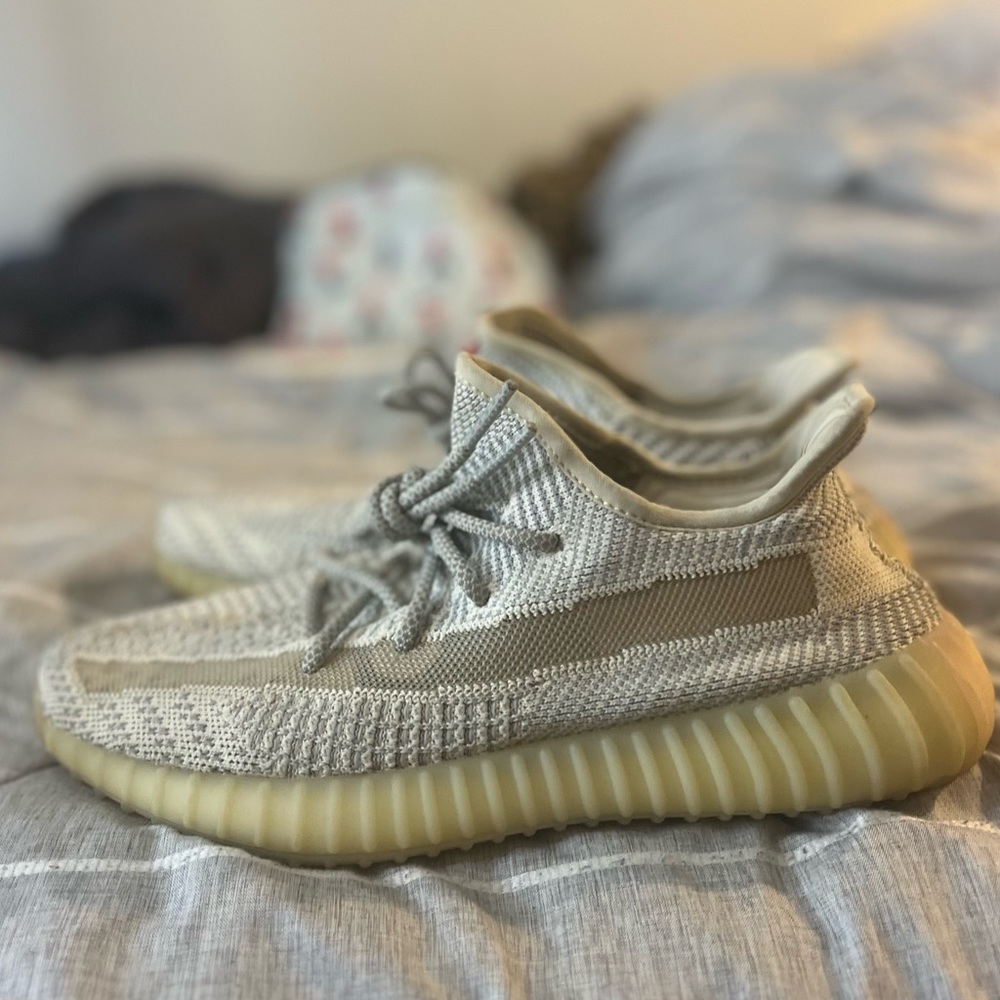 Yeezy Boost 350 Beige